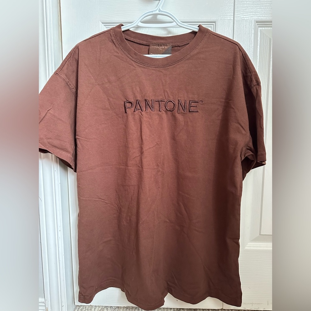 FOREVER 21 x Pantone™ - Women’s Plus Size Embroidered Pantone Crew Tee - 1X